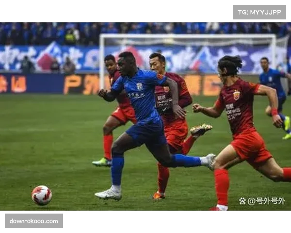 上海申花三比一胜天津 路易斯破门越位球被吹